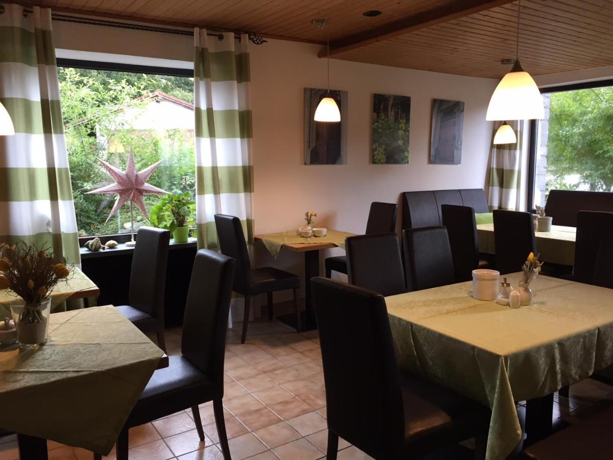 Pension Sonneneck Цвизель Номер фото